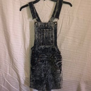 Rico Jeans Stonewashed Overalls - Junior Girl’s S